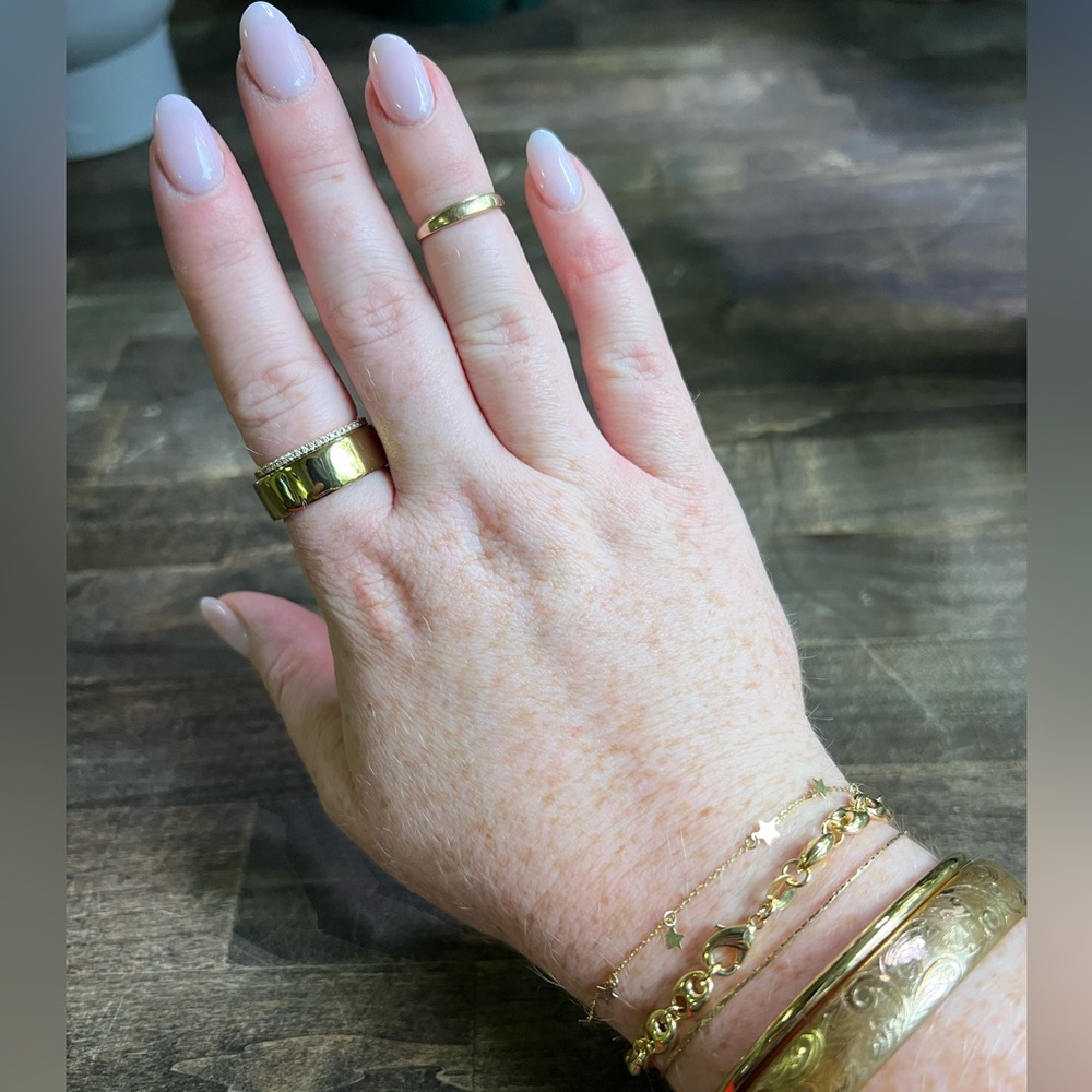 Oura Ring 4 Gold Size 9